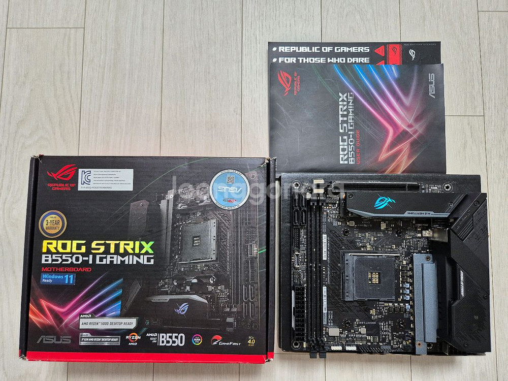 5600XT + b550i + RAM 반본체 팝니다.--1