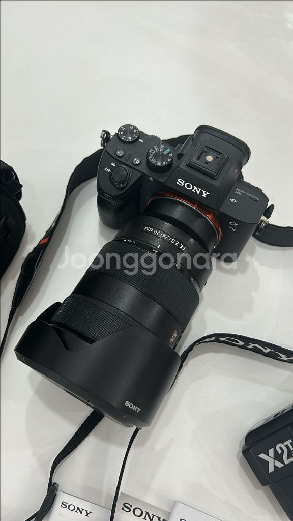 소니 a7m3 바디와 24-70gm--1