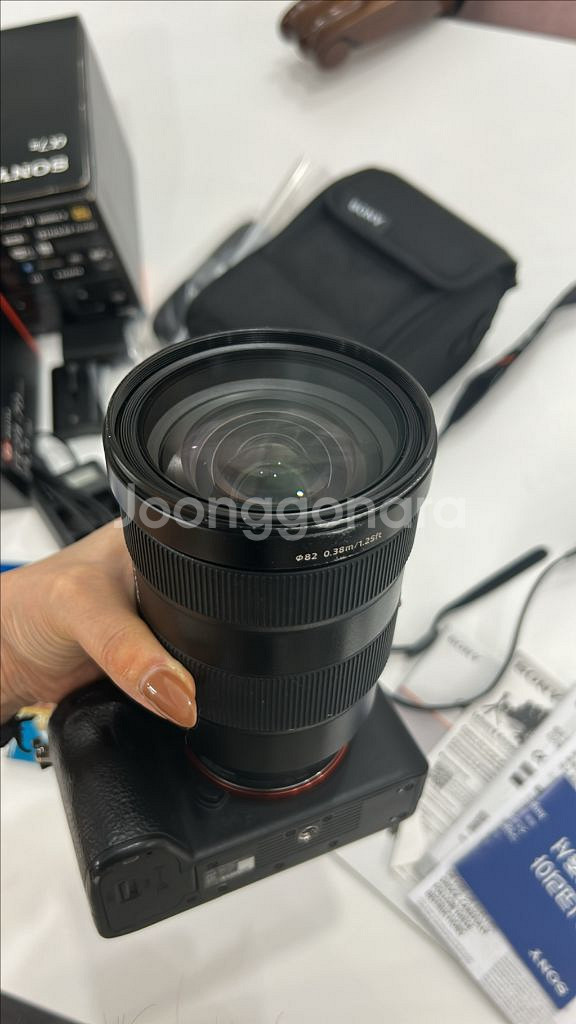 소니 a7m3 바디와 24-70gm--2
