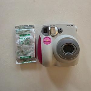 인스탁스 필름 카메라 미니 7s