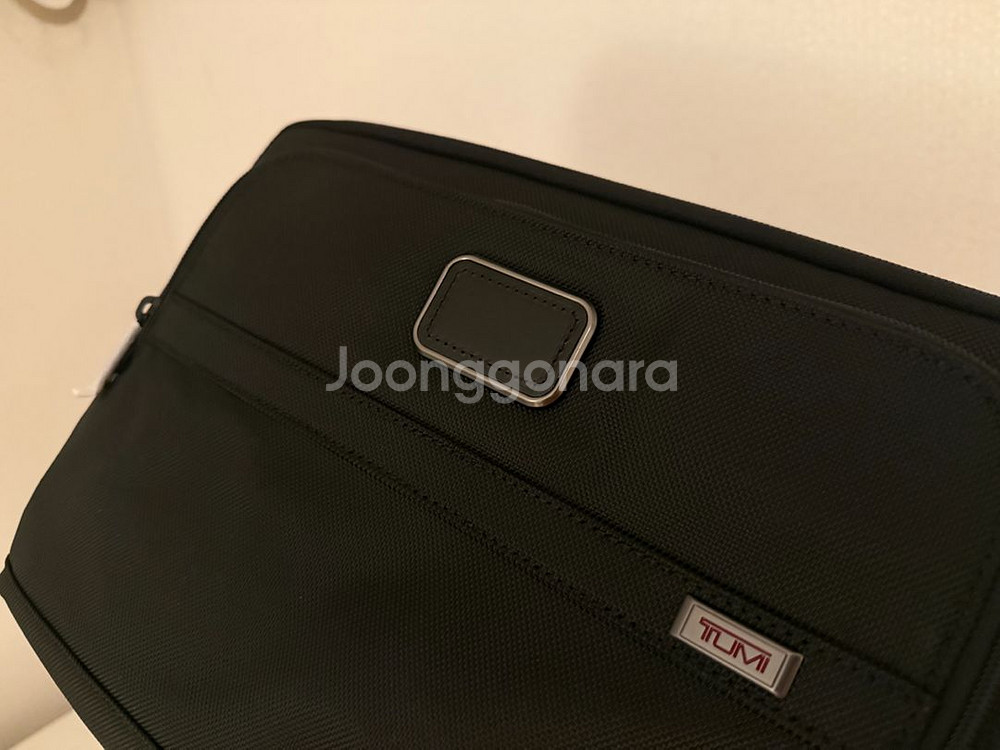새상품 투미코리아 미디엄 노트북 커버 투미 노트북커버--2