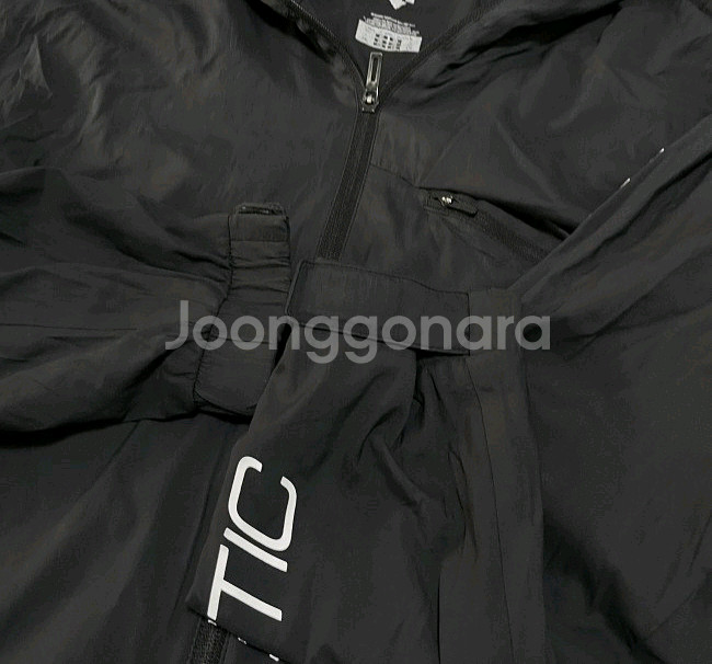 데상트 바람막이 자켓 등산자켓 105/XL--2