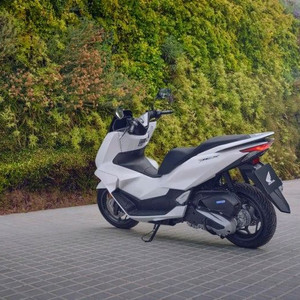 배달 스쿠터 구매해요 pcx선호