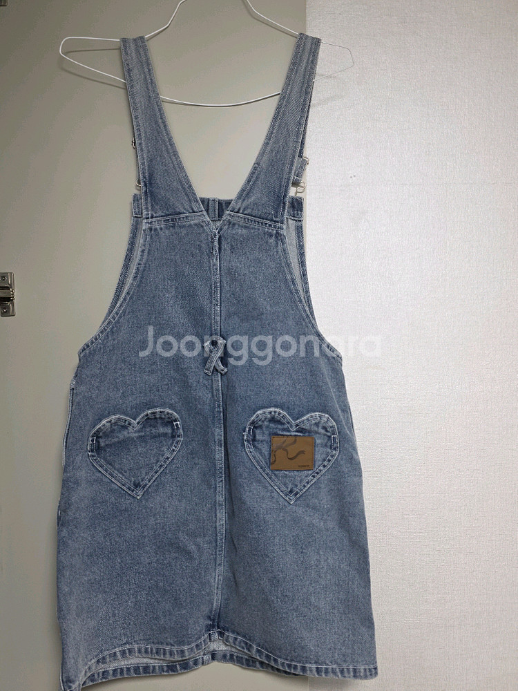 론론 back heart pocket 데님 청 멜빵치마--1