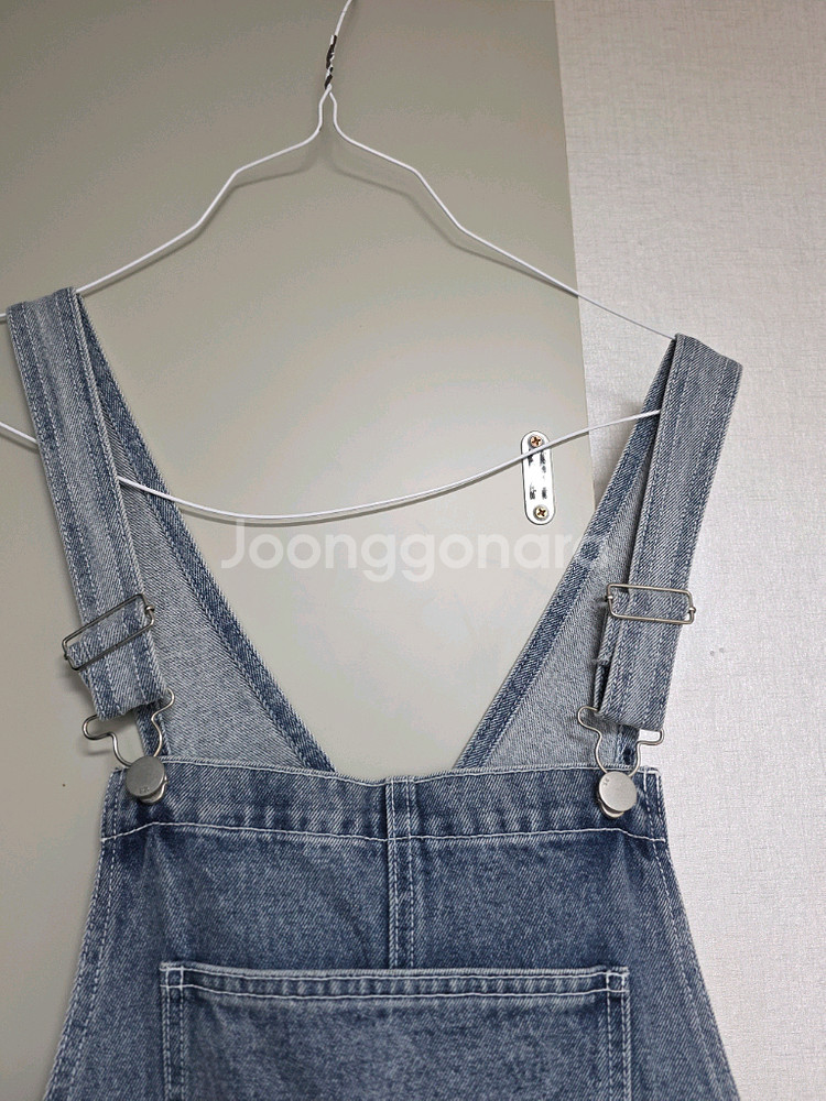 론론 back heart pocket 데님 청 멜빵치마--2