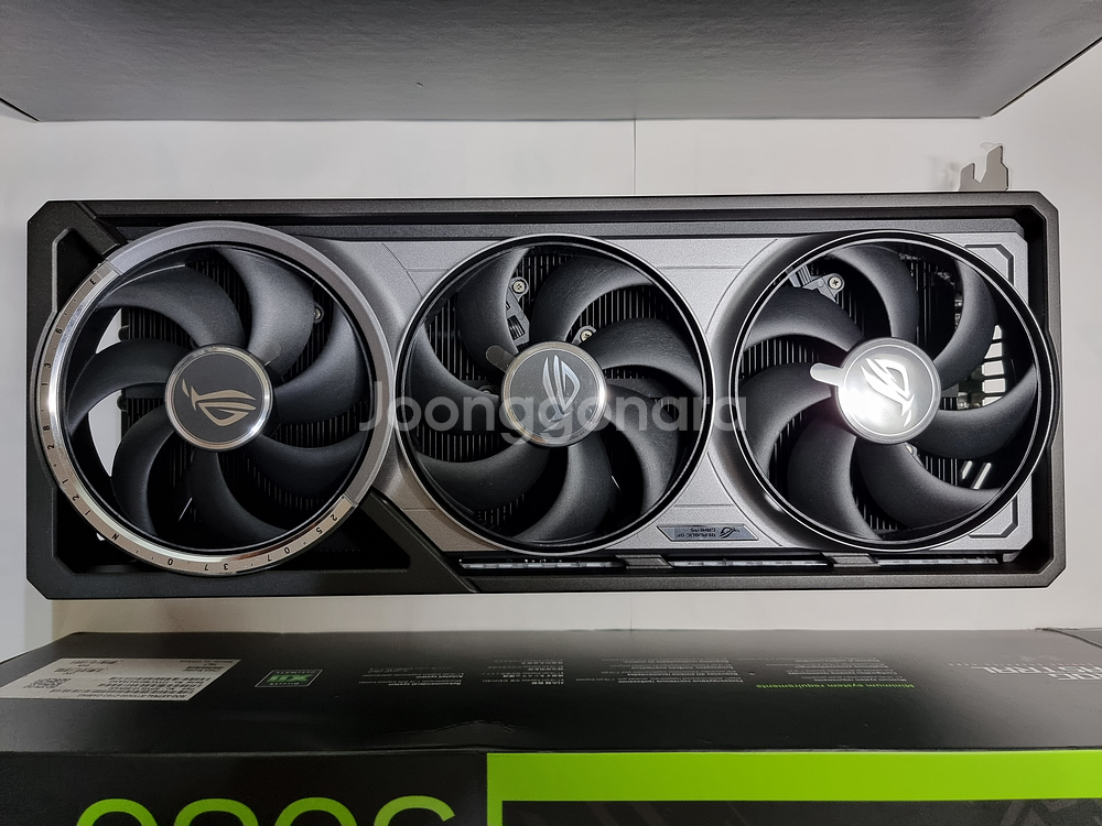 ASUS ROG Astral 5080 OC 대원씨티에스--1