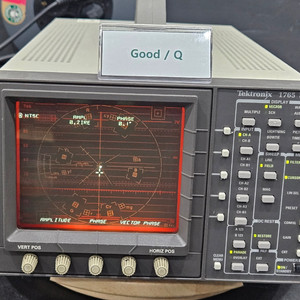 Tektronix 1765 중고계측장비 판매
