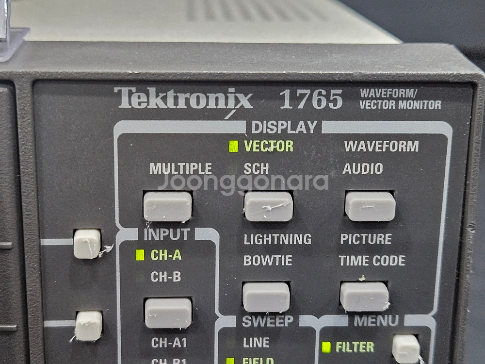 Tektronix 1765 중고계측장비 판매--1