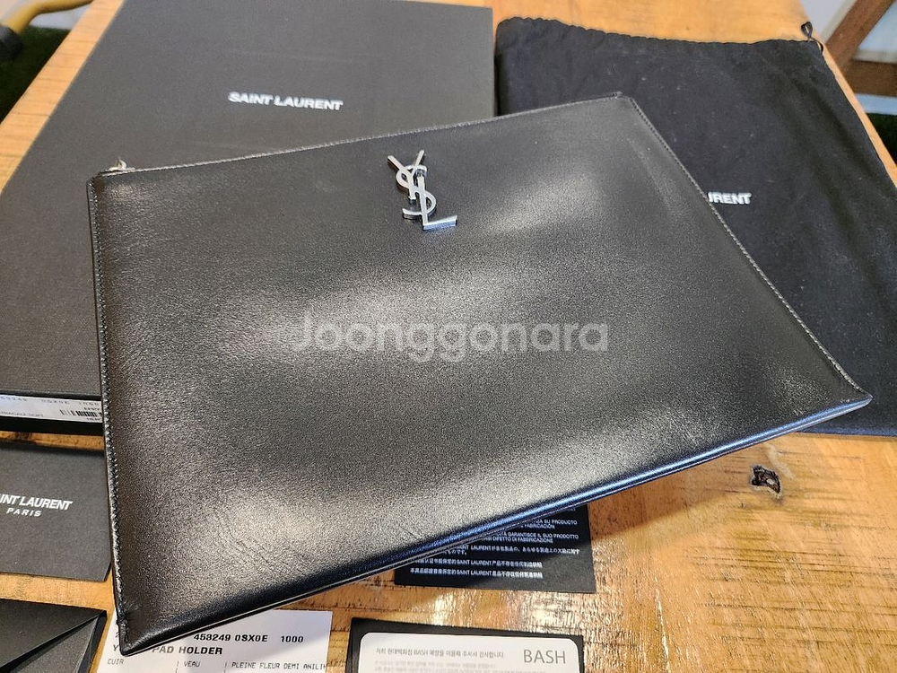 생로랑 YSL 로고 블랙 클러치백(정품)--2