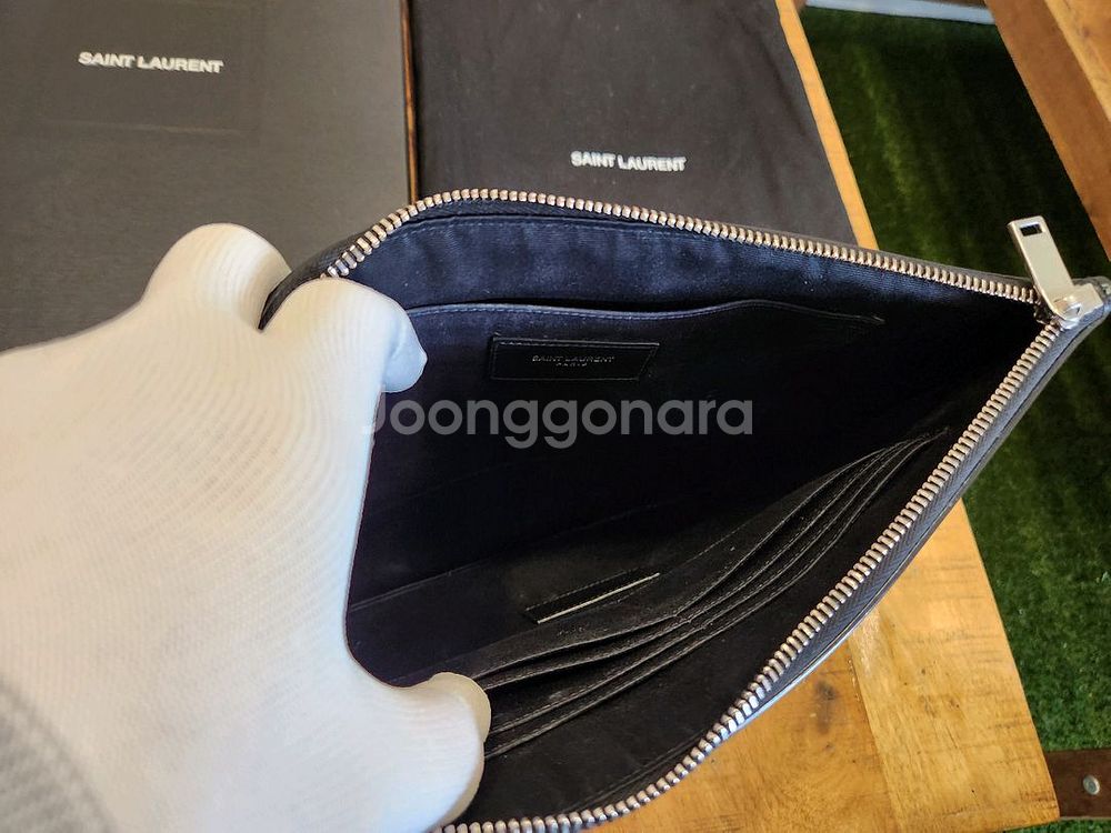 생로랑 YSL 로고 블랙 클러치백(정품)--5