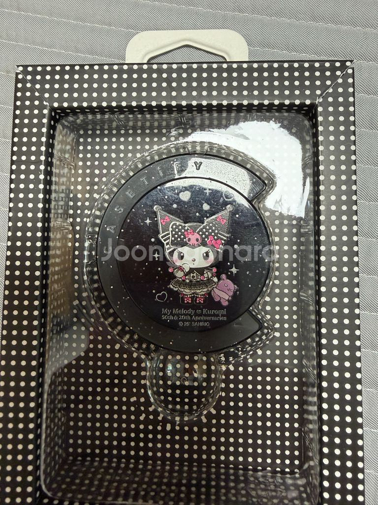 케이스티파이 쿠로미 그립톡 팝니다--1