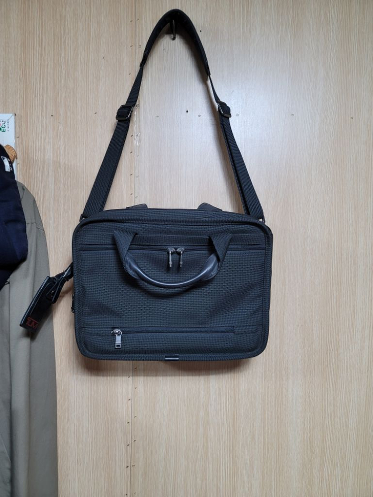 투미 서류가방--3