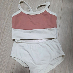 켈리스포츠 키즈폴웨어 팝니다