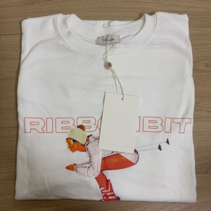 RIBBONBIT 리본빛 스키티셔츠(아이보리) 새상품