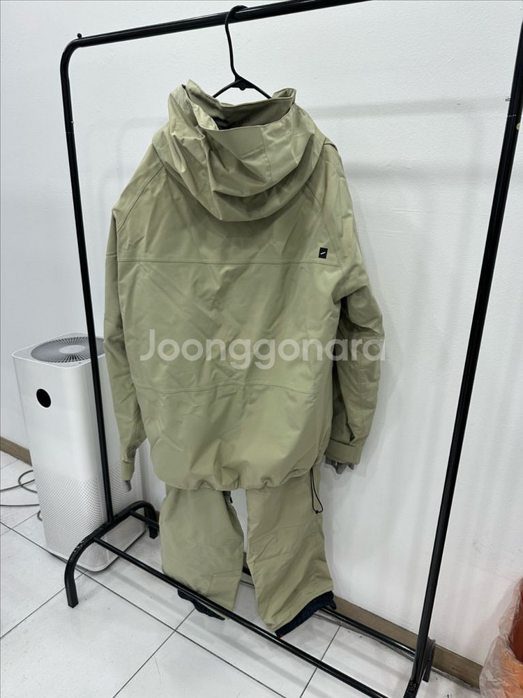홀리데이 아노락 보드복 세트(L)--1