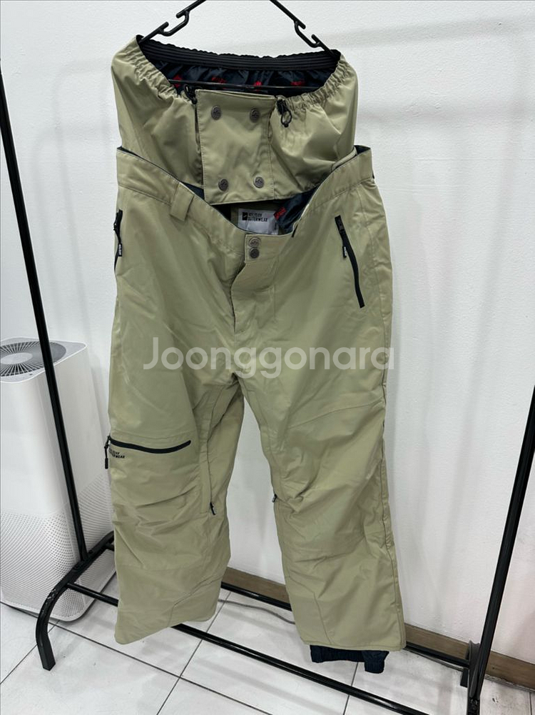 홀리데이 아노락 보드복 세트(L)--4