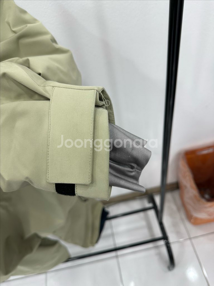홀리데이 아노락 보드복 세트(L)--3