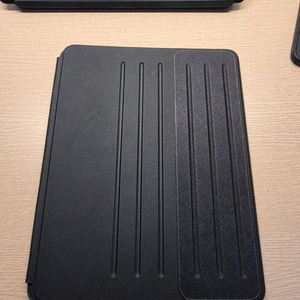 ESR 시프트 마그네틱 12.9 아이패드 프로