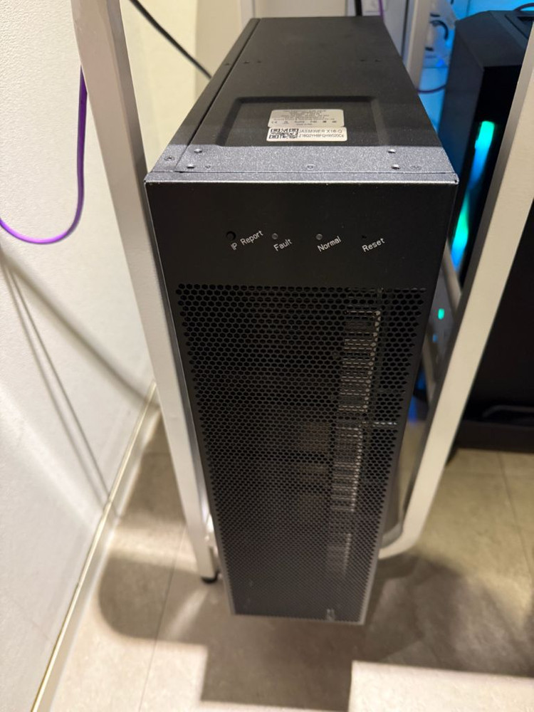 jasminer-x 16 이더리움클래식 채굴기asic--1