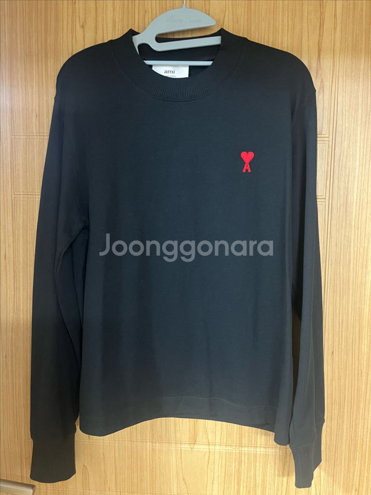 아미 라이트웨이트 스몰하트 맨투맨 블랙 XS--6