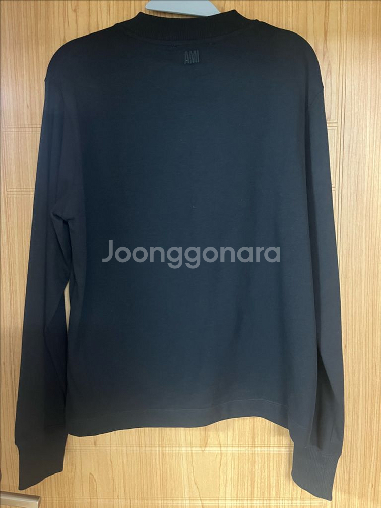 아미 라이트웨이트 스몰하트 맨투맨 블랙 XS--1