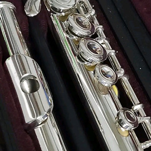 일제 야마하 플룻 221 (A급 세척조율완료 )