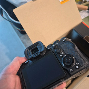 소니 a7m4 팝니다
