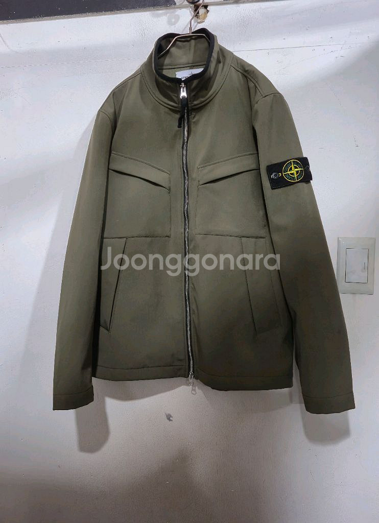 스톤아일랜드 라이트 소프트쉘 R 점퍼--3