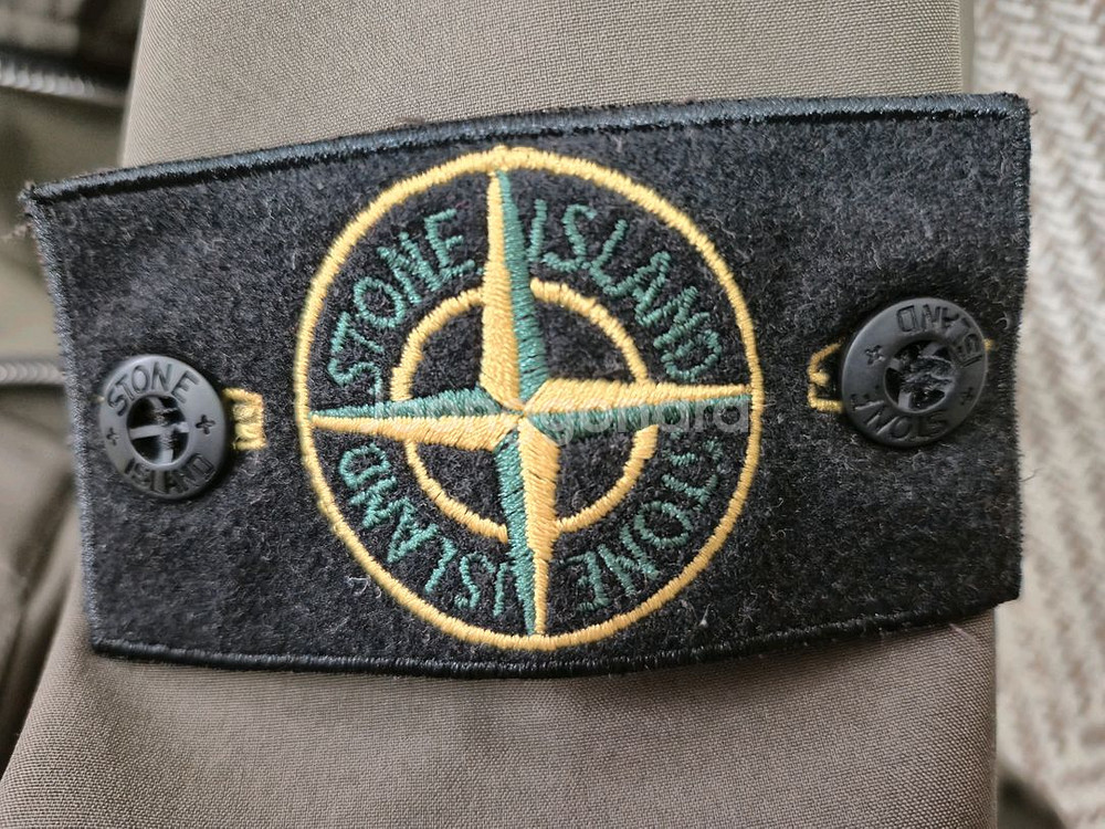 스톤아일랜드 라이트 소프트쉘 R 점퍼--5