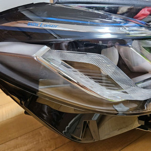 BMW 6GT G32 레이저 헤드라이트 양쪽