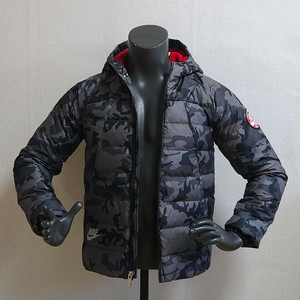 나이키 카모패딩