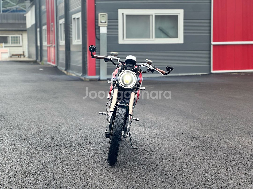 슈퍼쏘코 tc 22년식 8천키로 판매합니다--2