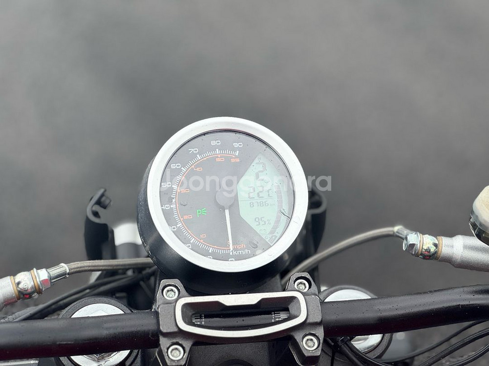 슈퍼쏘코 tc 22년식 8천키로 판매합니다--8