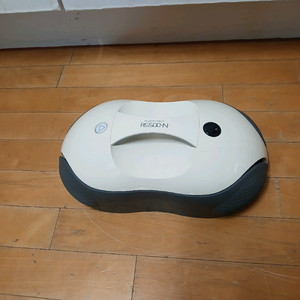 <부품용>에브리봇 물걸레청소기 본체/RS500N