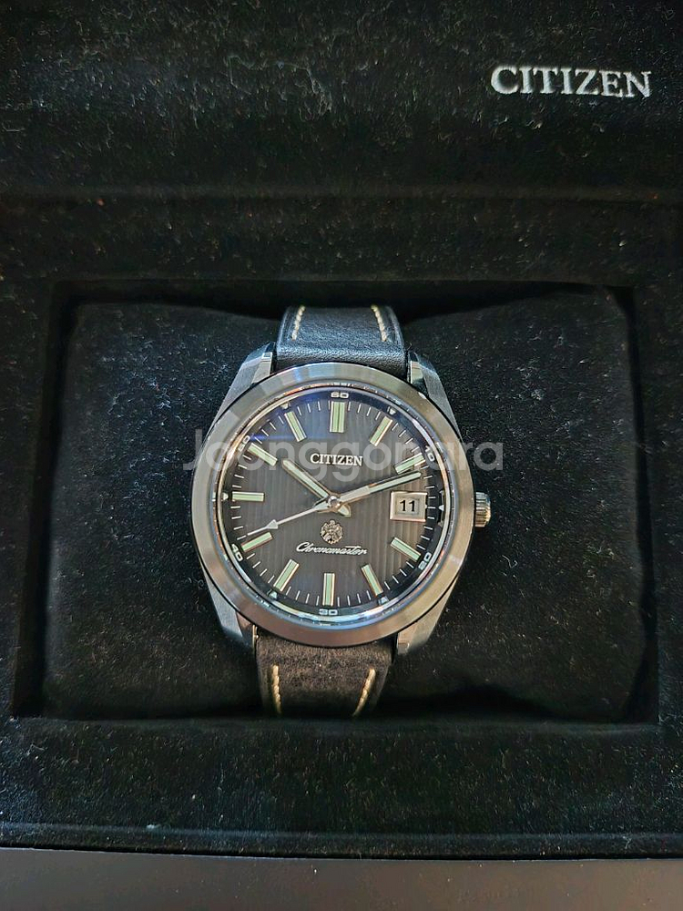 급처 끝판왕 더시티즌 한정판 블랙이글 AQ4054-01--3
