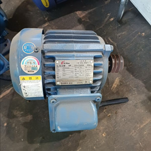 효성 3상 유도전동기 모터 0.75kw (1마력)