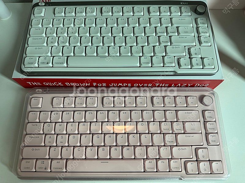 kzzi i75v2 핑크 로우프로파일 키보드 팝니다!--0