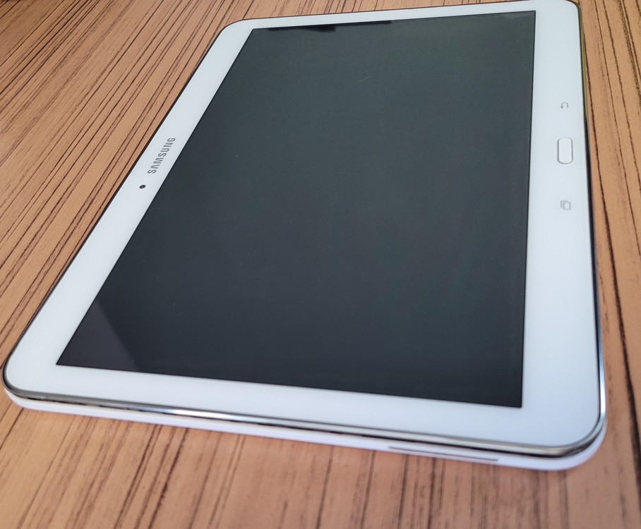 갤럭시탭 A 9.7 (SM-T550) 부품용--1