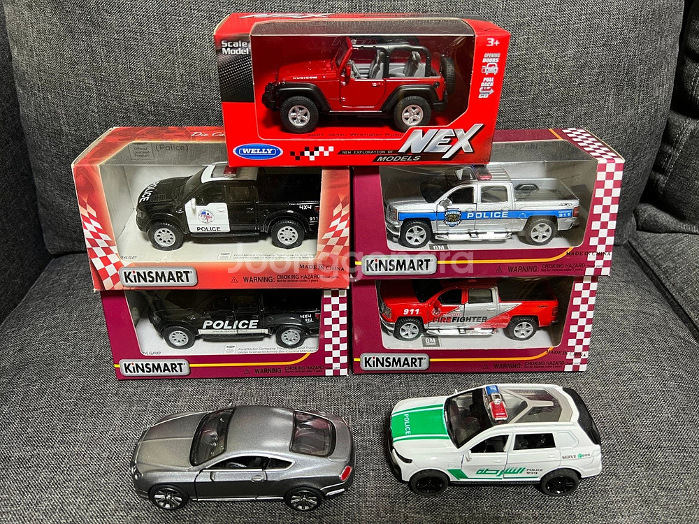 1/35 미니카, 자동차 모형 7개 일괄 판매합니다.--0