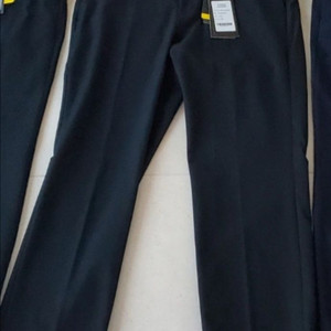 무신사 스탠다드 슬랙스 블랙 31 새제품