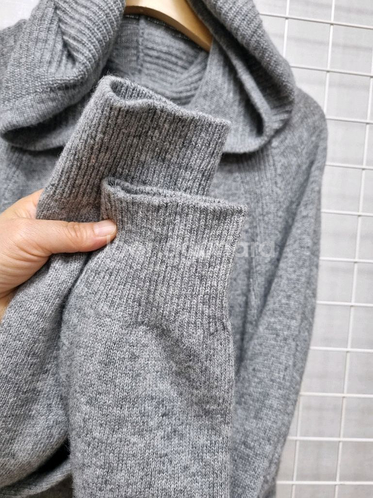 (새상품) 예쁜 후드 니트원피스--2