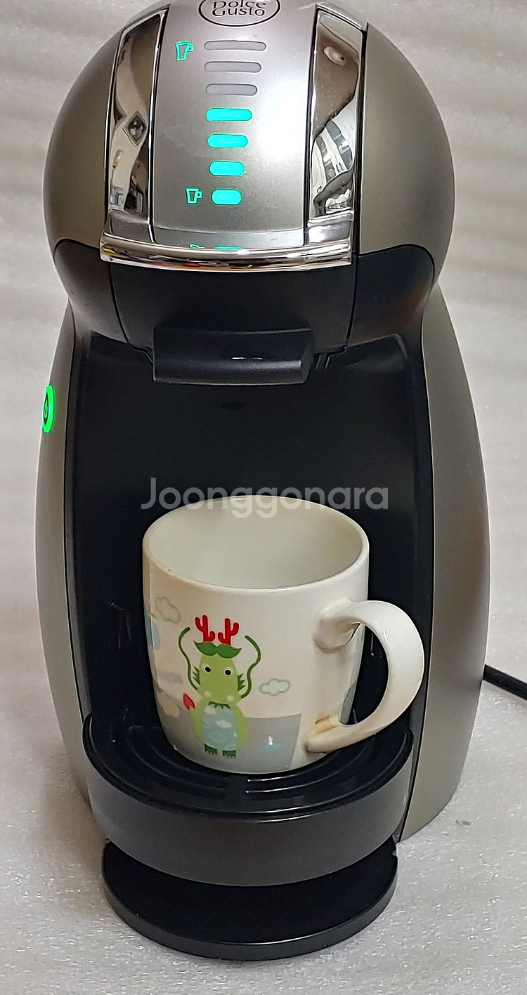 네스카페 캡슐커피메이커 돌체구스트 9747--1