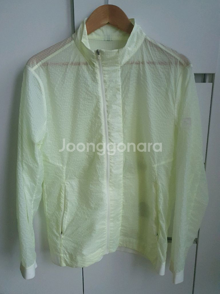 헤지스 골프 바람막이 점퍼--1