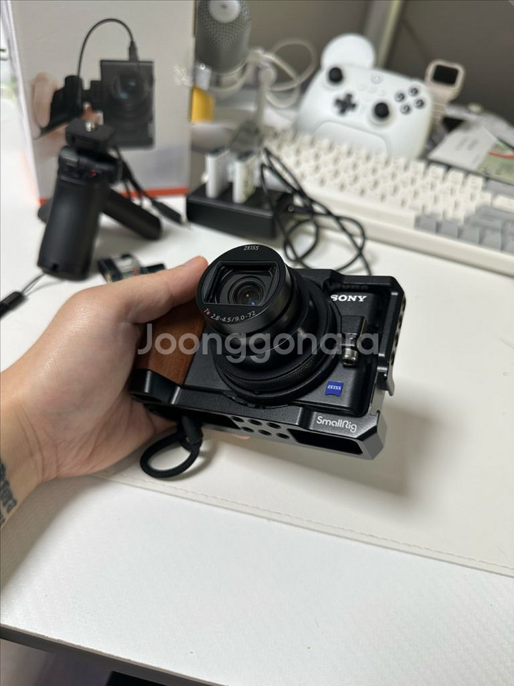 소니 RX100m7 g (스몰리그+충전기 배터리*2)--1