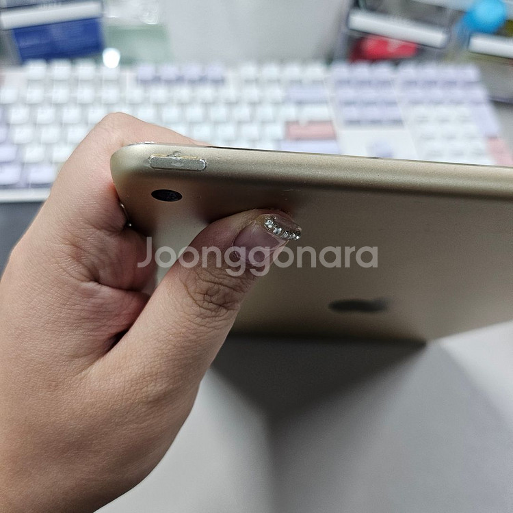 아이패드에어2 64GB WIFI 골드--5