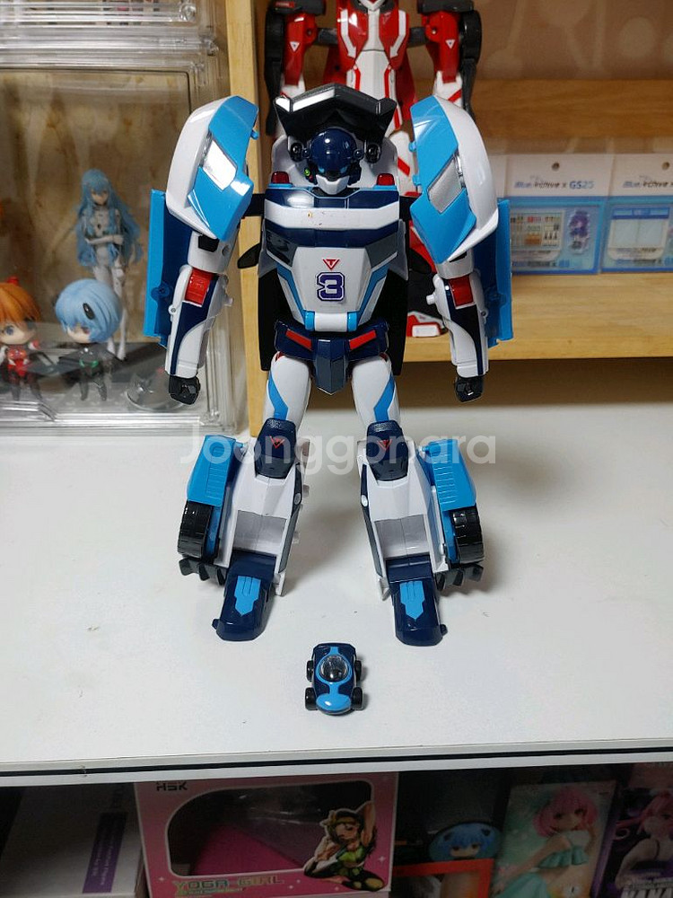 애슬론 토네이도--0