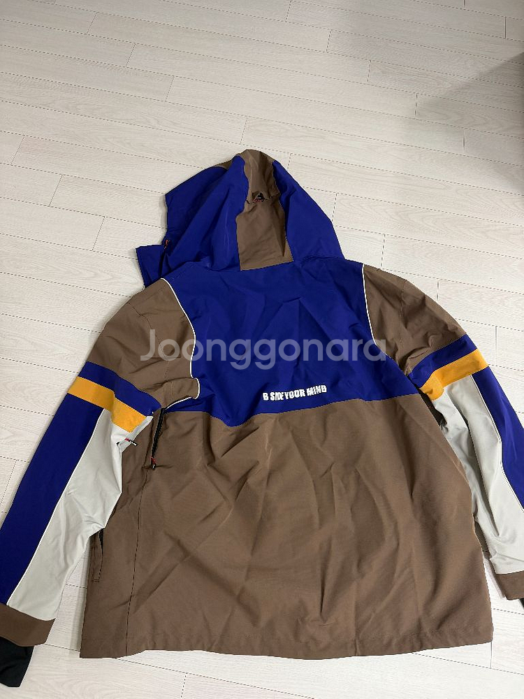 2425 오비오보드복 건담 XL 사이즈 세트로 판매합니--1