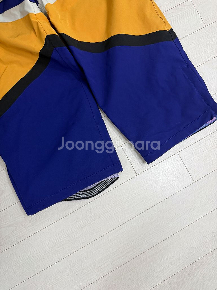 2425 오비오보드복 건담 XL 사이즈 세트로 판매합니--7