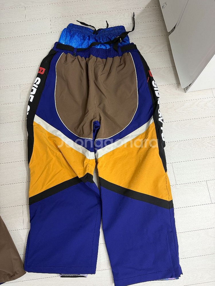 2425 오비오보드복 건담 XL 사이즈 세트로 판매합니--6