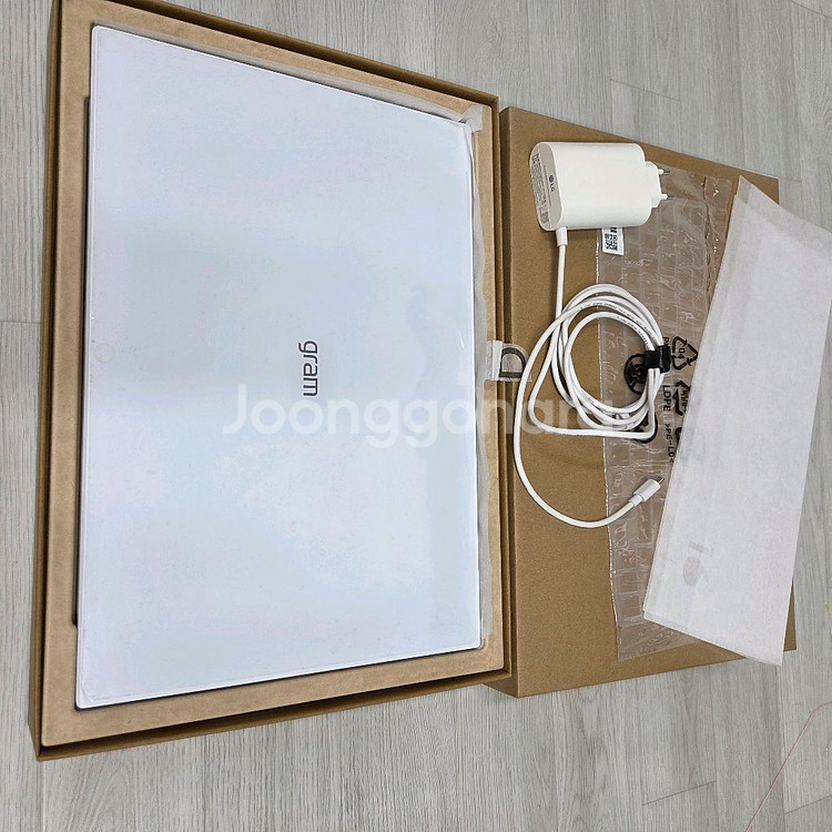 LG 그램 외장그래픽 16ZD90Q-EX56K 2050--5